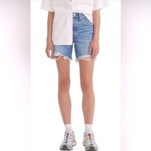 Levi’s - Medium Distressed Indigo 501 Mid Thigh Denim Shorts in Size 30 - NWT